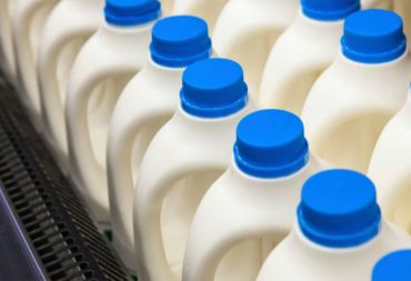 Harvard Study: Pasteurized Milk From Industrial Dairies Linked to Cancer